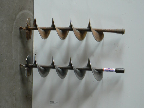 Boor Ø 15 cm huren