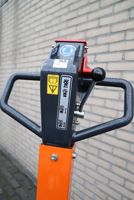 Trilplaat 70 kN | 85cm | Diesel huren