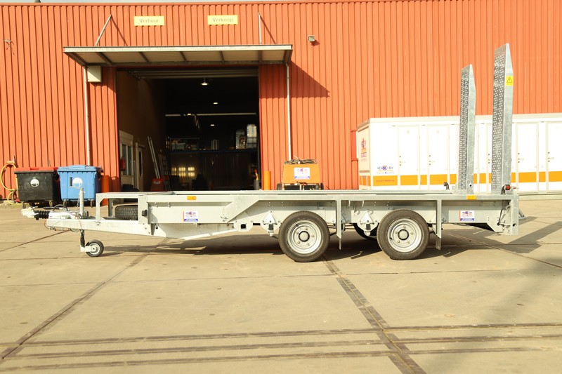 Machine transporter | 365 x 184 cm huren