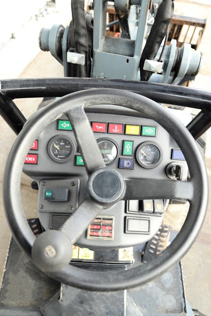 Kniklader 1,5 ton | Diesel huren