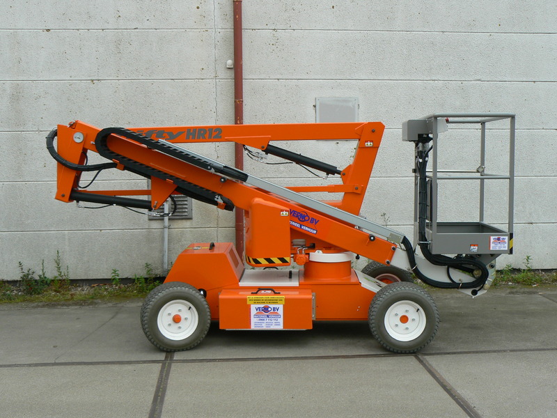 Knik-telescoop hoogwerker | 12.2 meter | Zelfrijdend | Accu - Diesel  huren
