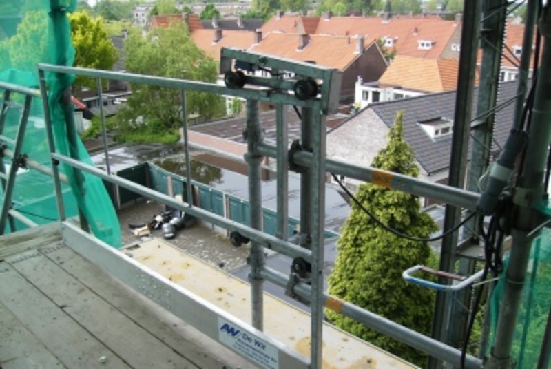 Schuifhek t.b.v. lift huren