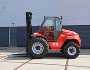 Ruwterrein-Heftruck