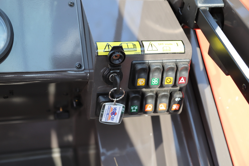 Ruwterrein-Heftruck 3 ton | Diesel | 4x4 huren