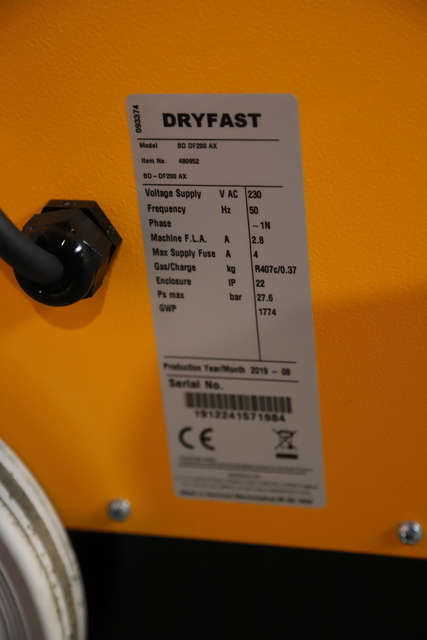 Bouwdroger 230V max.22 liter/24 uur huren