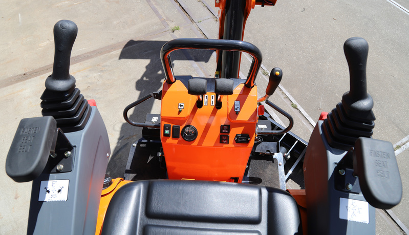 Mini-Graafmachine 1.000 kilo/diesel huren