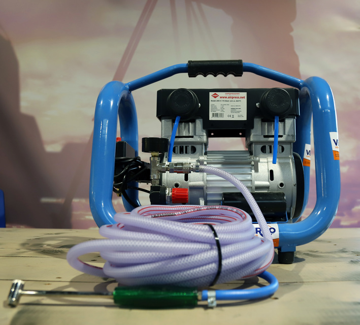 Compressor 0,2 m³ | 230V huren
