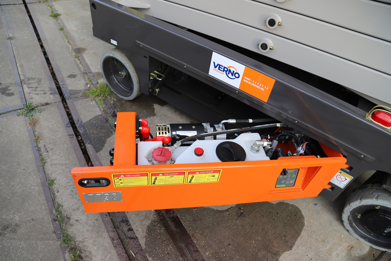 Schaarhoogwerker | Accu (lithium) | 12 meter huren