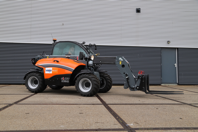 Verreiker | Maximaal 1.750 kg | 4,8 meter huren