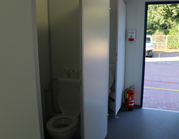 Sanitairunit 20ft - binnenkant