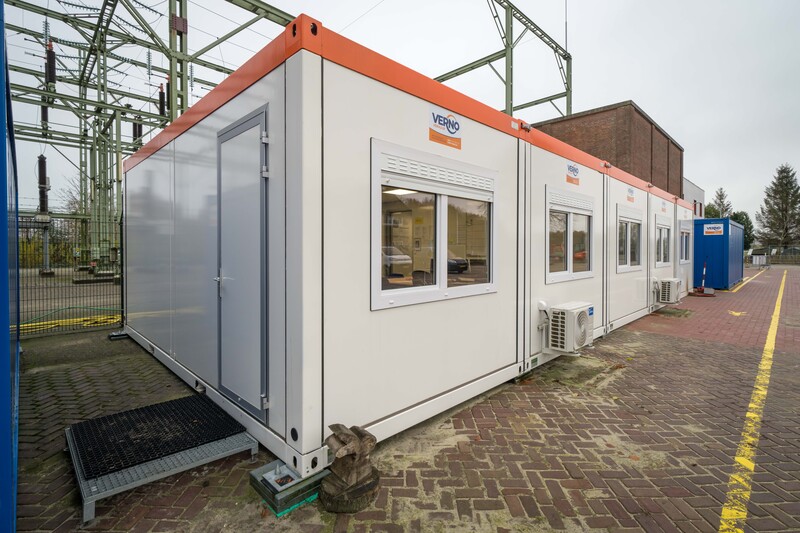 Schakelunit 6 x 3 meter inclusief voorportaal huren