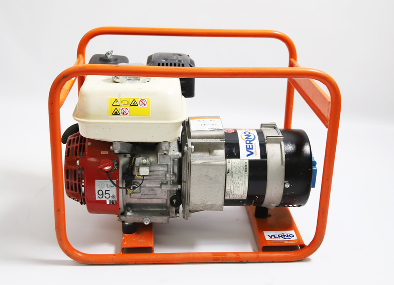 3,2 kVA Aggregaat 230V | Benzine huren