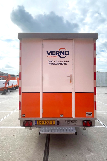 Schaftwagen 4 meter | Inclusief zonnepaneel & wc huren