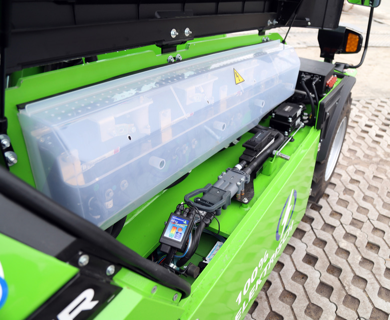 Verreiker 100% Elektrisch | Maximaal 2.500 kg | 4,8 meter huren