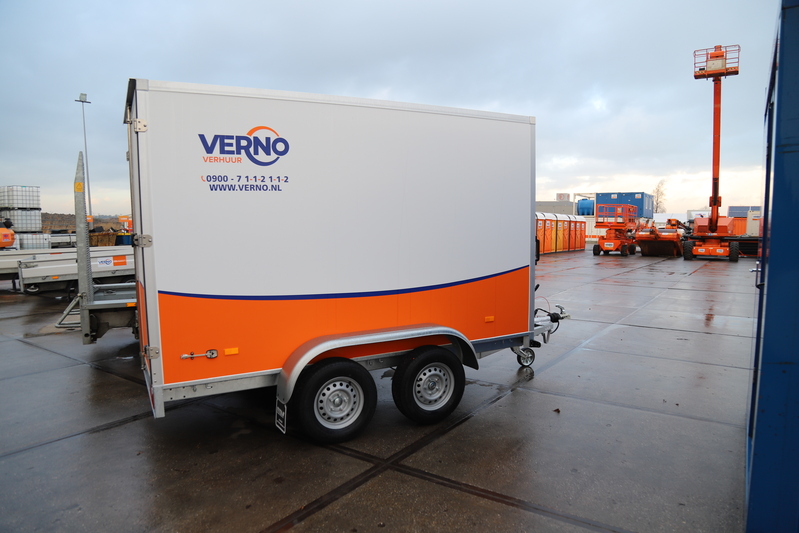 Aanhangwagen gesloten | 3 meter huren