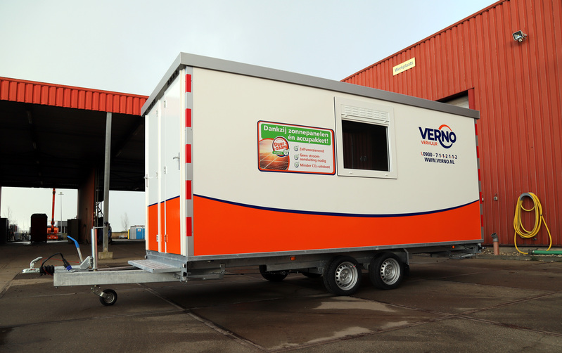 Schaftwagen 5 meter | Zelfvoorzienend | Inclusief zonnepaneel en wc huren
