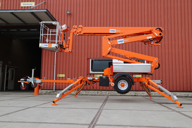 Knik-telescoop hoogwerker | 16,8 meter | Aanhanger | Accu huren