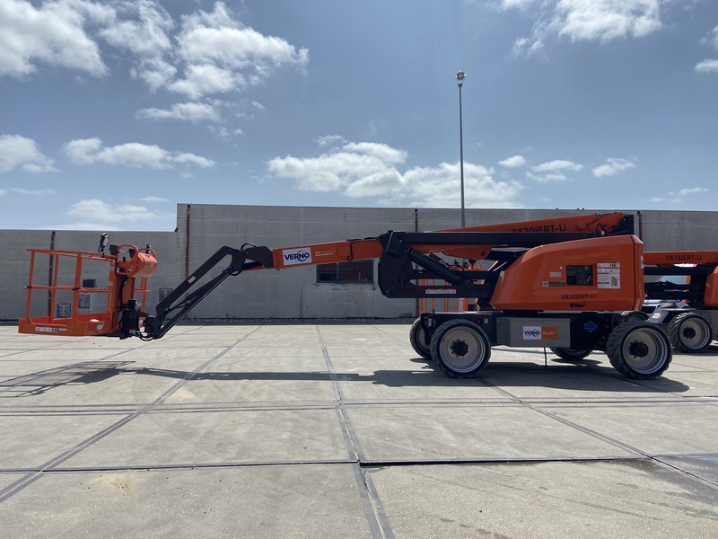 Knik-telescoop hoogwerker | 21,4 meter | Accu | 4x4 zelfrijdend huren