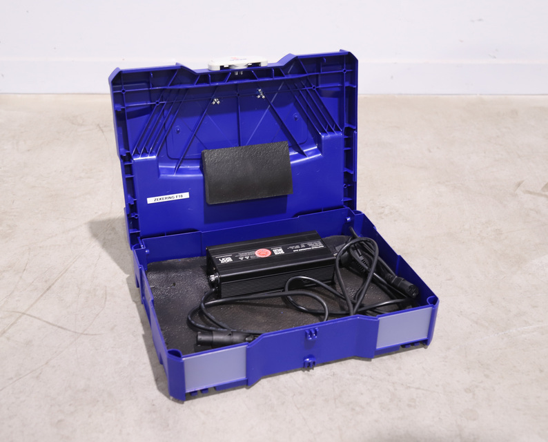 Accupack basisunit draagbaar 2000W huren