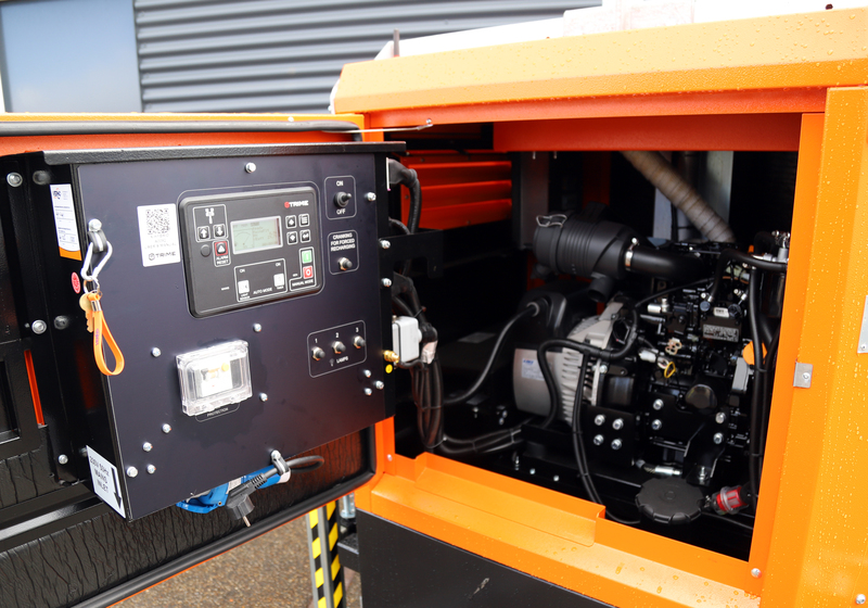 Lichtmast stationair | 6x100W | LED | Hybride huren