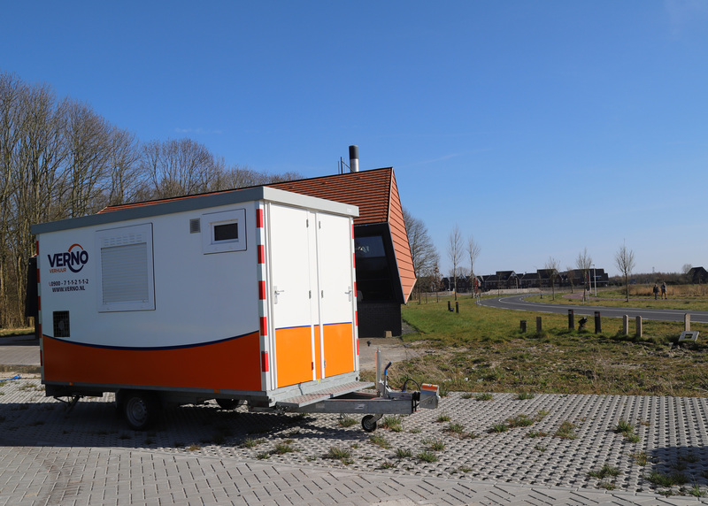 Schaftwagen 4 meter | Inclusief zonnepaneel & wc huren