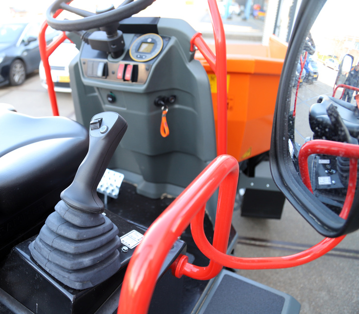 Dumper 2.000 kilo | 4 x 4 | Diesel huren