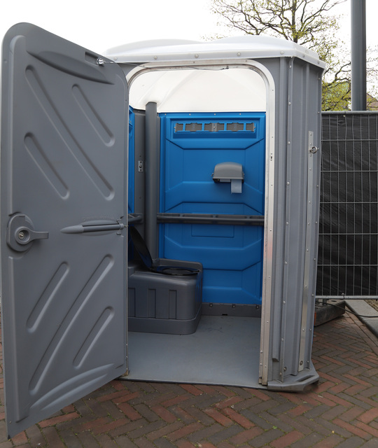 Mobiel minder-validen toilet huren