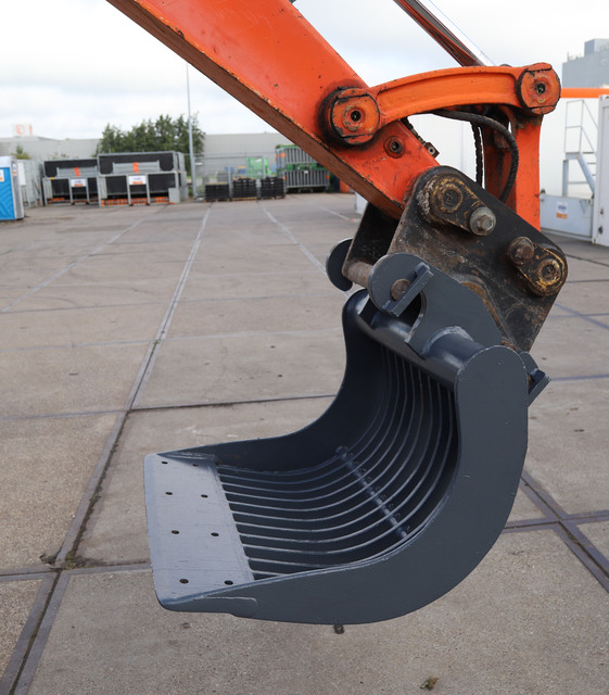 Puinbak midikraan t/m 8.000 kg CW10 huren